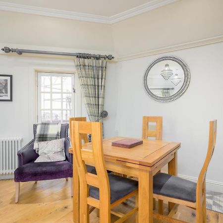 Pass The Keys Historic Ramsay Garden Apt With Balcony Views Edinburgh Ngoại thất bức ảnh