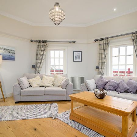 Pass The Keys Historic Ramsay Garden Apt With Balcony Views Edinburgh Ngoại thất bức ảnh