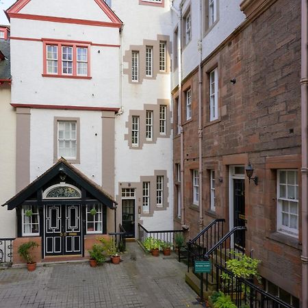 Pass The Keys Historic Ramsay Garden Apt With Balcony Views Edinburgh Ngoại thất bức ảnh