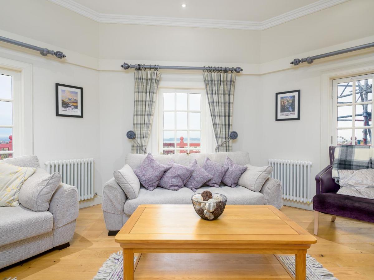 Pass The Keys Historic Ramsay Garden Apt With Balcony Views Edinburgh Ngoại thất bức ảnh