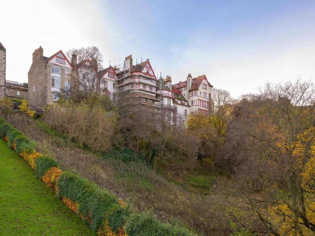 Pass The Keys Historic Ramsay Garden Apt With Balcony Views Edinburgh Ngoại thất bức ảnh